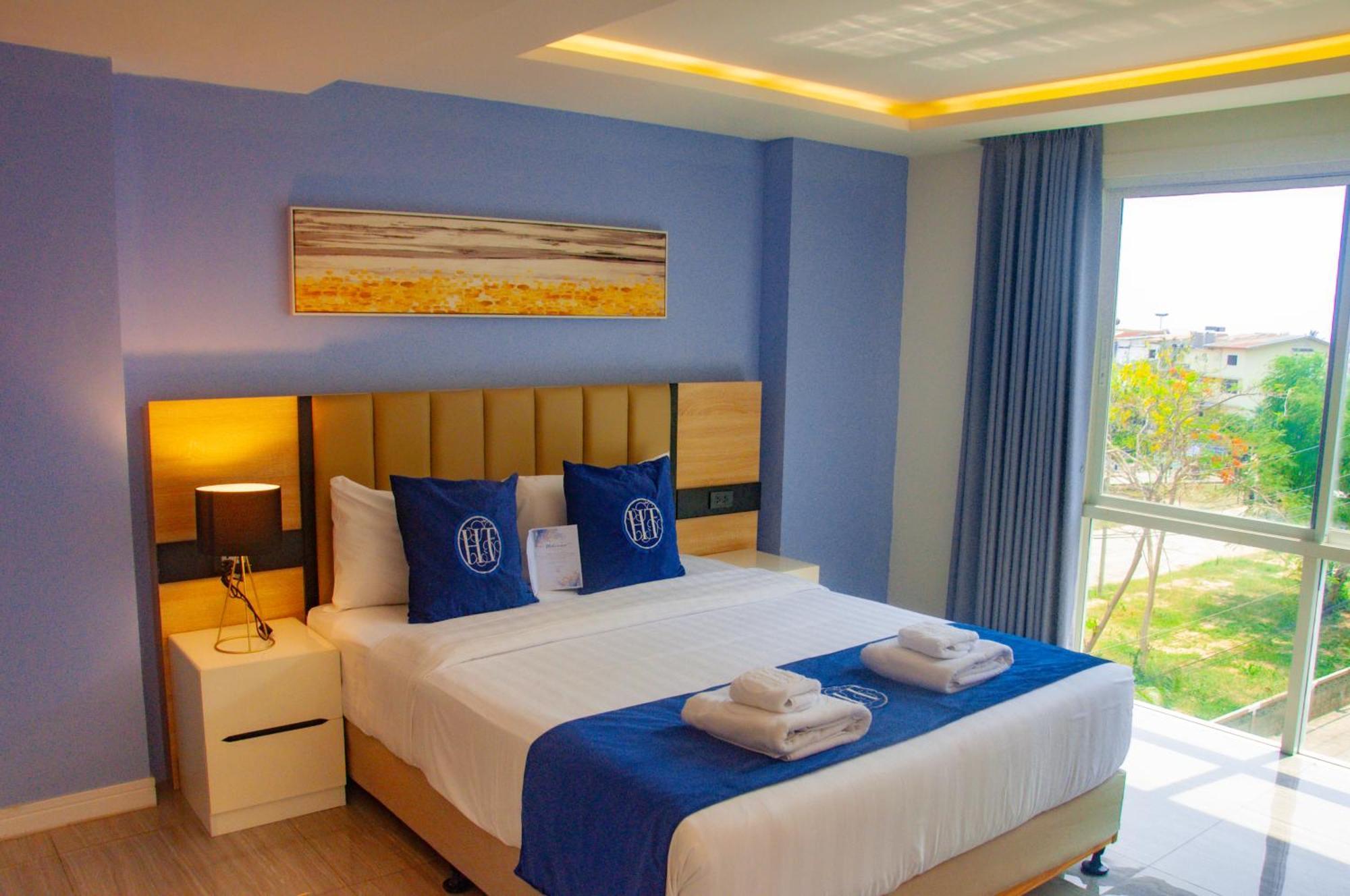 Ht9 Hotel Jomtien Beach Buitenkant foto